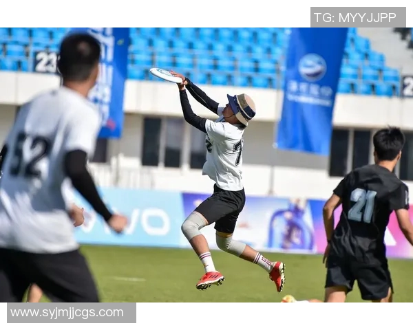 南京飞盘队在世界滑板锦标赛中的比赛经验与表现分析